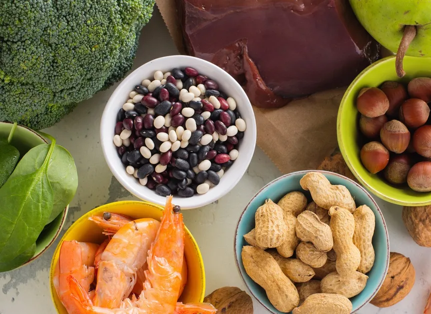 Bowls of nutrient-dense whole foods that inspire the Fat Burn Combo formula